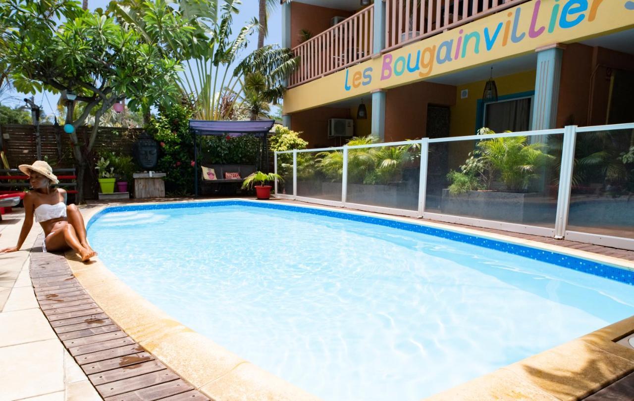 Hotel Les Bougainvilliers Saint-Gilles Les Bains Exterior photo
